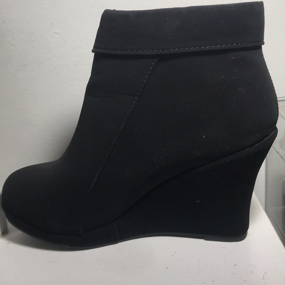 Black velvet wedges - Picture 3 of 3